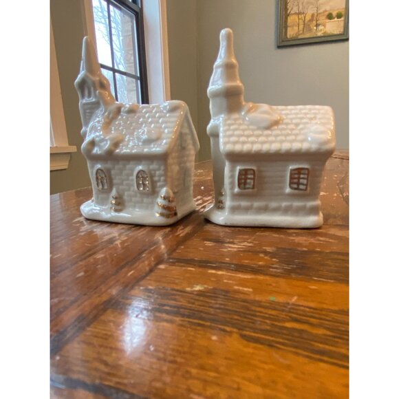 Vintage Ceramic Christmas Churches White and Gold - Picture 4 of 5